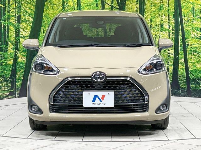 TOYOTA SIENTA 2021