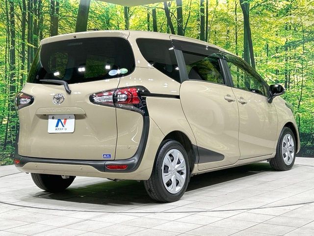 TOYOTA SIENTA 2021