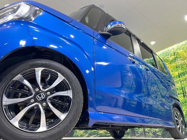 HONDA N BOX CUSTOM 2017