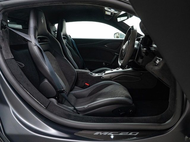 MASERATI MASERATI MC20 2022