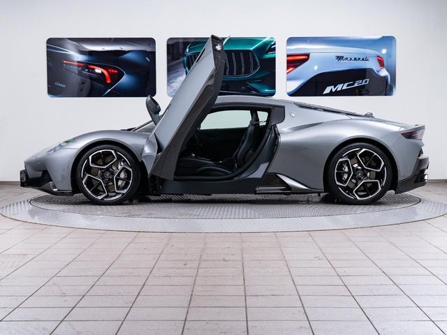 MASERATI MASERATI MC20 2022