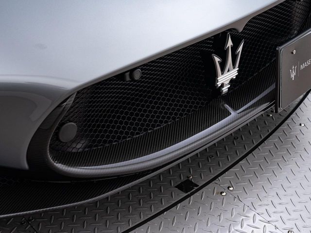 MASERATI MASERATI MC20 2022