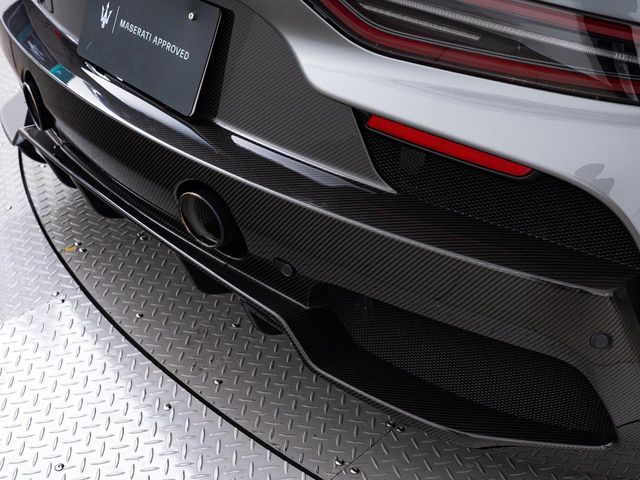 MASERATI MASERATI MC20 2022