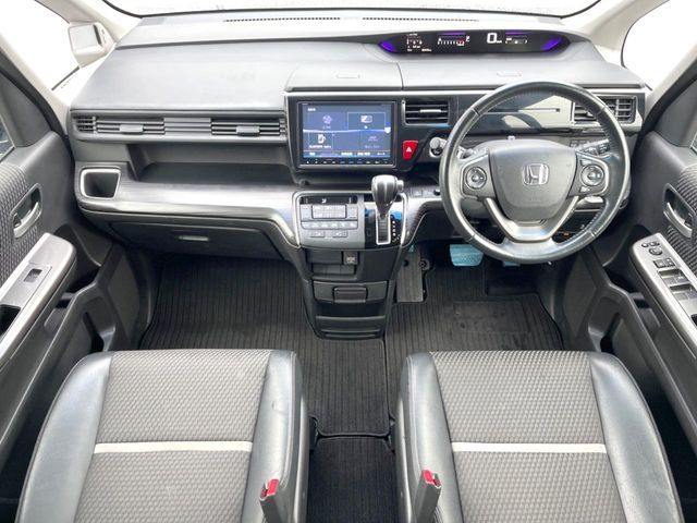 HONDA STEPWAGON SPADA 2016