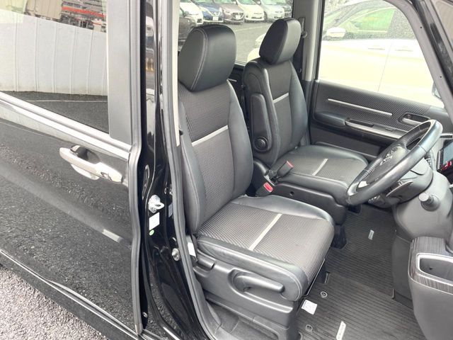 HONDA STEPWAGON SPADA 2016