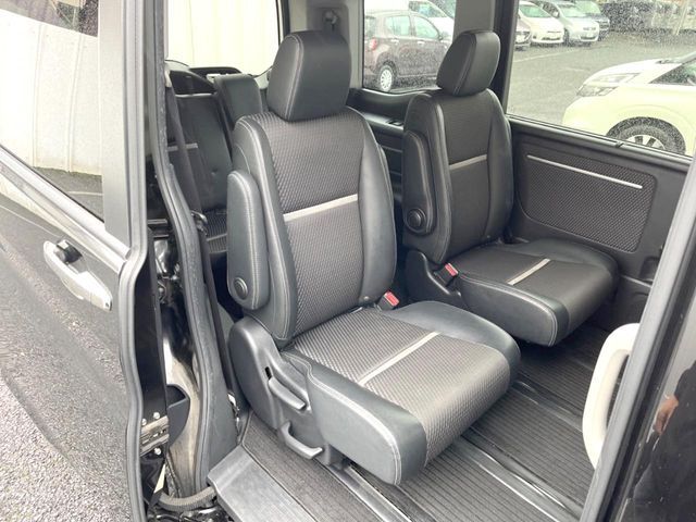 HONDA STEPWAGON SPADA 2016