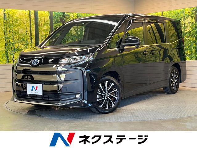 TOYOTA NOAH HYBRID 2022