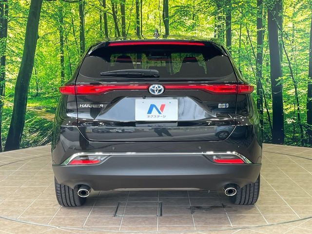 TOYOTA HARRIER HYBRID 2023