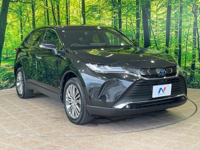 TOYOTA HARRIER HYBRID 2023