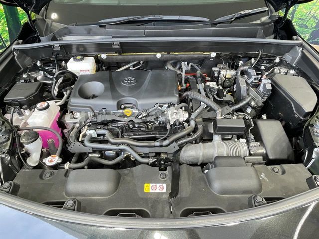 TOYOTA HARRIER HYBRID 2023