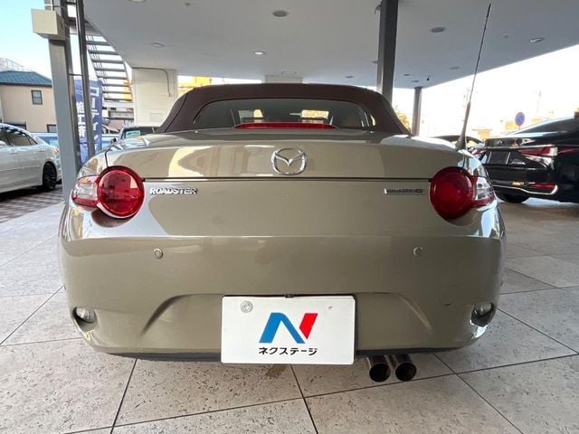 MAZDA ROADSTER 2022