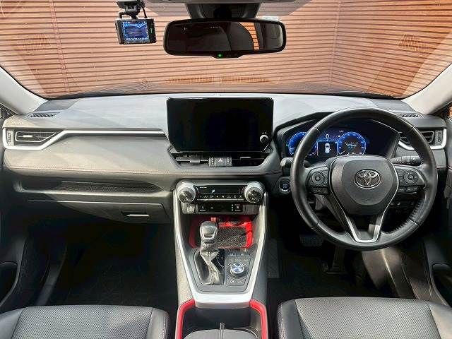 TOYOTA RAV4 4WD 2023