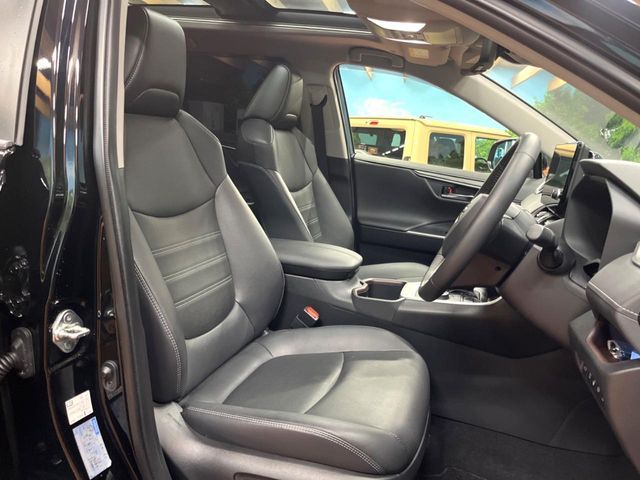 TOYOTA RAV4 4WD 2023