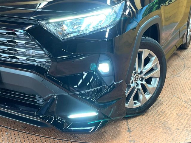 TOYOTA RAV4 4WD 2023