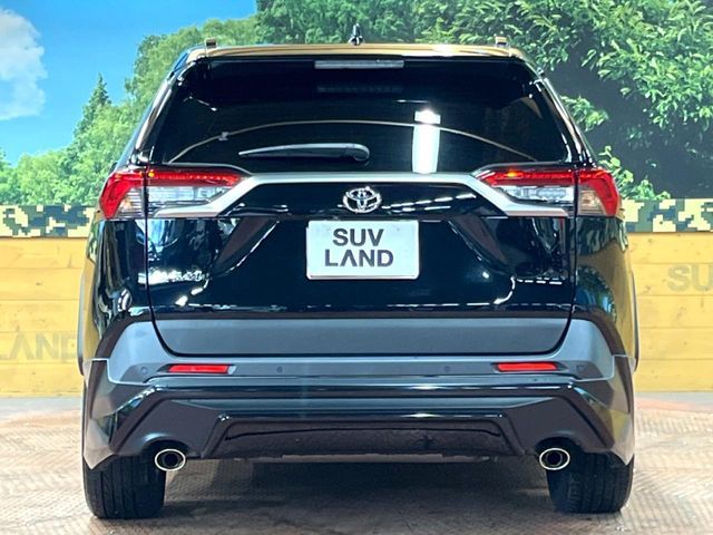 TOYOTA RAV4 4WD 2023