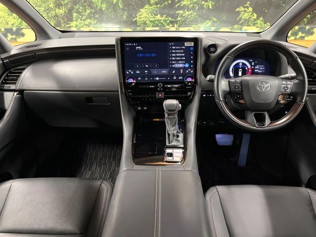 TOYOTA ALPHARD 2023