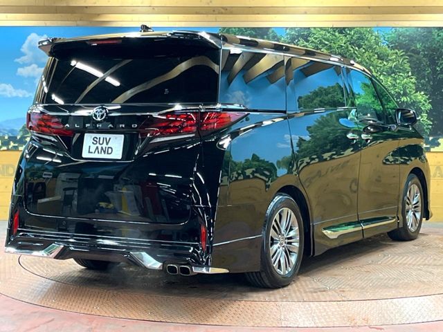 TOYOTA ALPHARD 2023