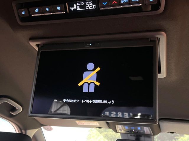 TOYOTA VOXY HYBRID 2025