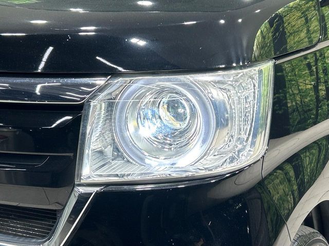 HONDA N BOX CUSTOM 2017