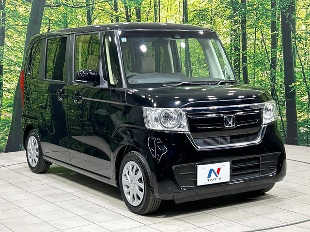 HONDA N BOX CUSTOM 2017