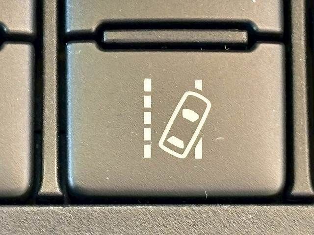 TOYOTA SIENTA HYBRID 2016