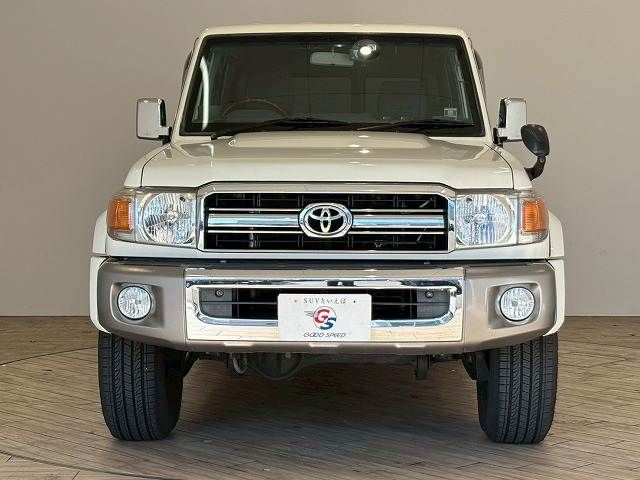 TOYOTA LANDCRUISER van 2015