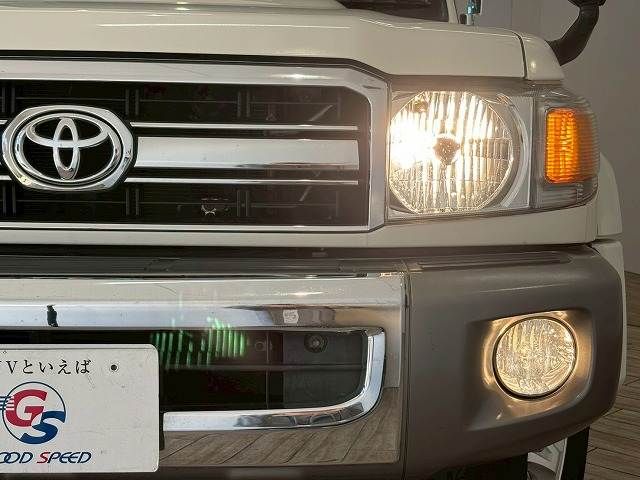 TOYOTA LANDCRUISER van 2015