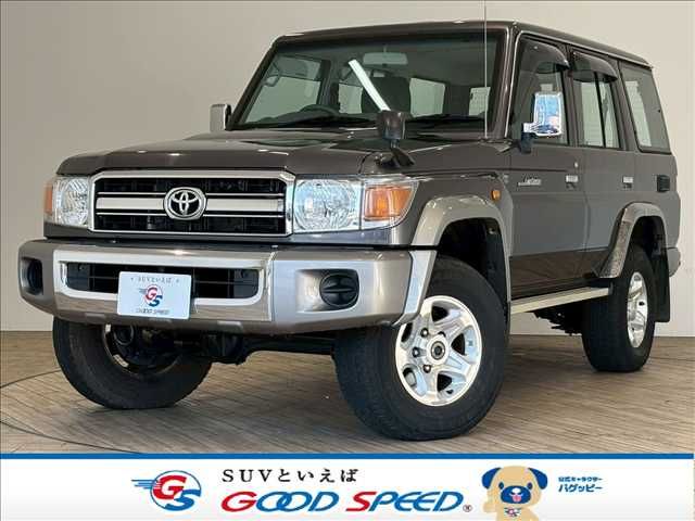 TOYOTA LANDCRUISER van 2015