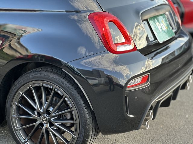 FIAT ABARTH F595 2025