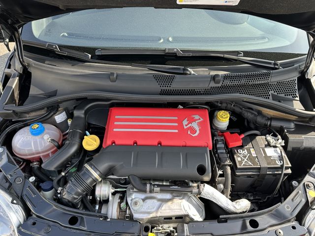 FIAT ABARTH F595 2025