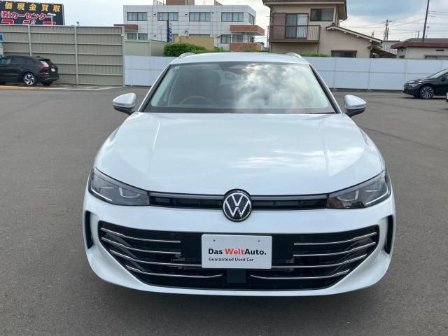 VOLKSWAGEN VOLKSWAGEN PASSAT wagon 2024