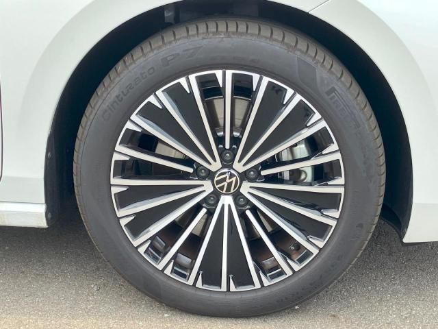 VOLKSWAGEN VOLKSWAGEN PASSAT wagon 2024