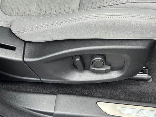 JAGUAR JAGUAR E-PACE 2024