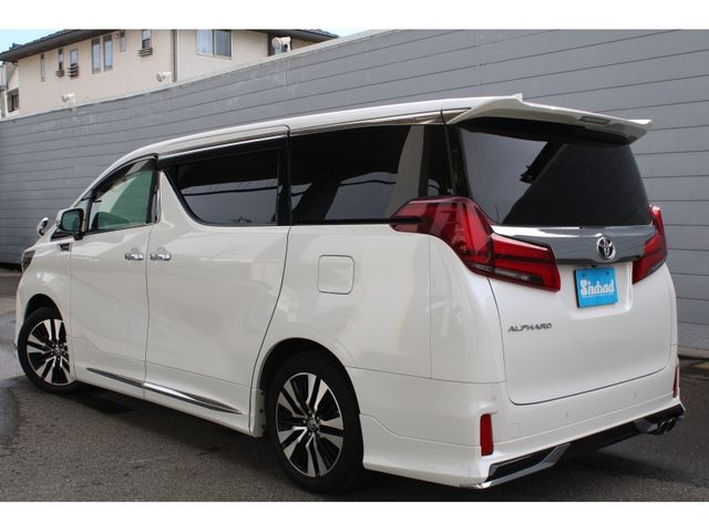 TOYOTA ALPHARD 2020