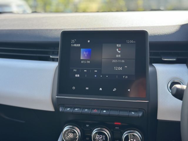 RENAULT RENAULT LUTECIA 2023