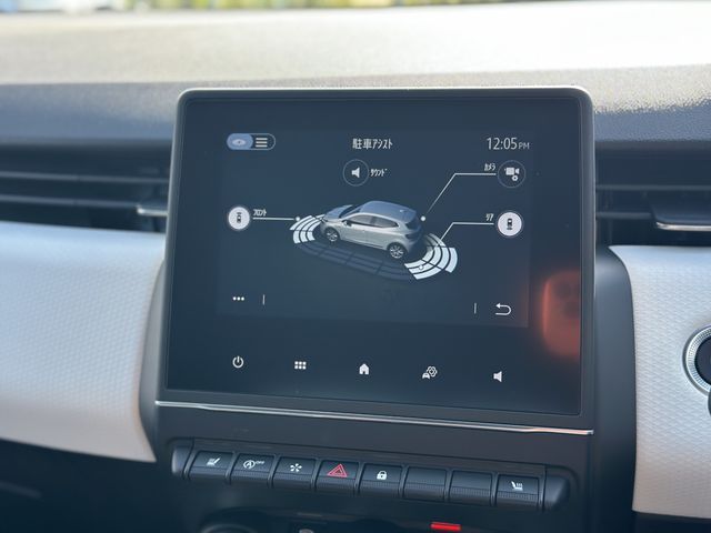 RENAULT RENAULT LUTECIA 2023