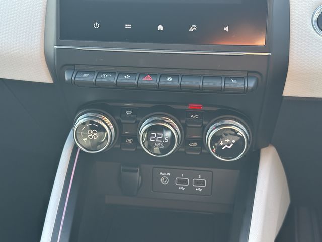 RENAULT RENAULT LUTECIA 2023