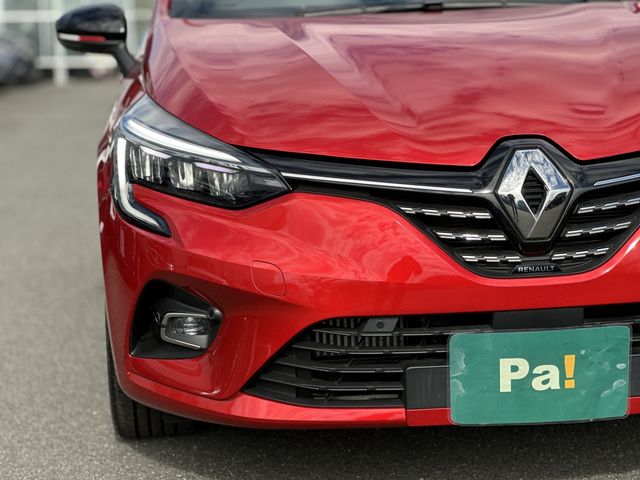 RENAULT RENAULT LUTECIA 2023