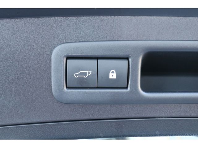 TOYOTA LEXUS UX250h 2020