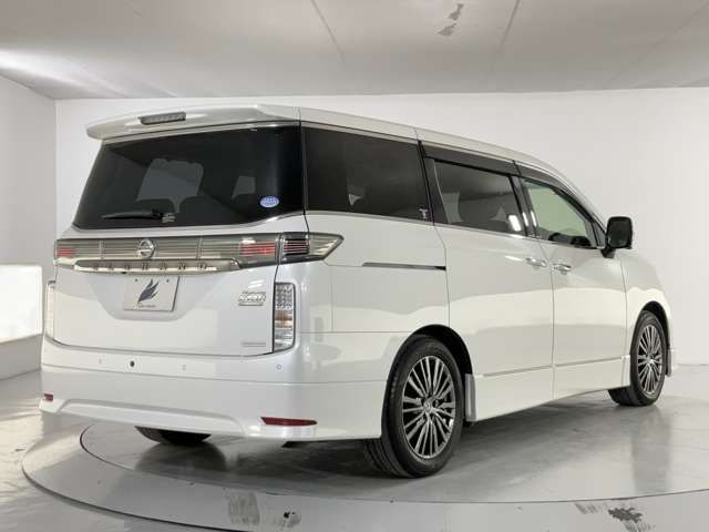 NISSAN ELGRAND  4WD 2020