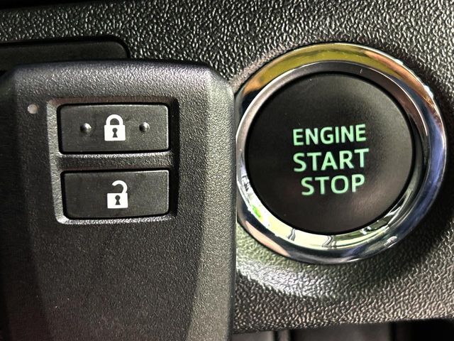 TOYOTA HIACE van 2WD 2016