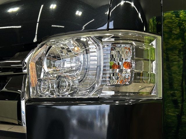 TOYOTA HIACE van 2WD 2016