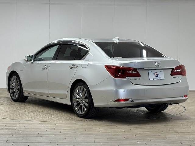 HONDA LEGEND HYBRID 2016