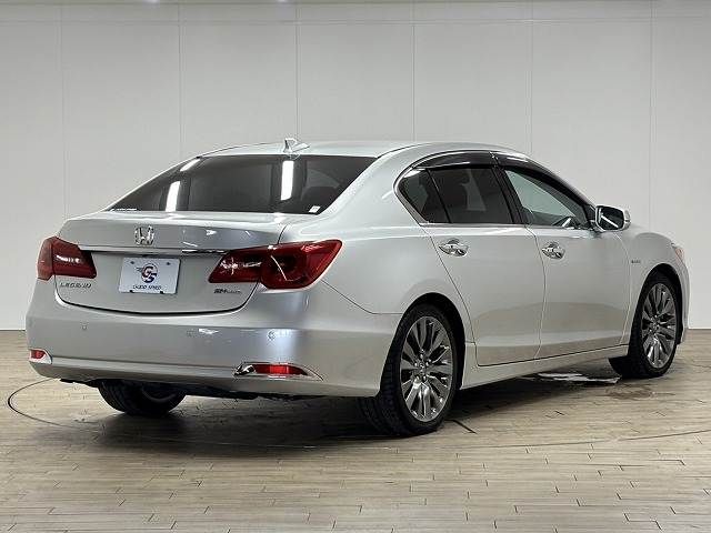 HONDA LEGEND HYBRID 2016