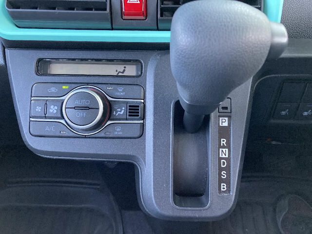 DAIHATSU TANTO 4WD 2021