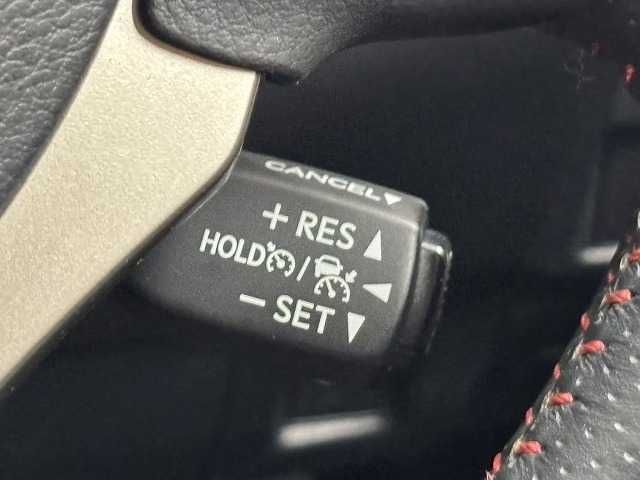 TOYOTA LEXUS IS300h 2019