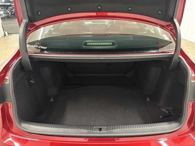 TOYOTA LEXUS IS300h 2019