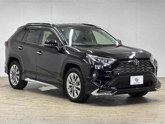 TOYOTA RAV4 4WD 2020