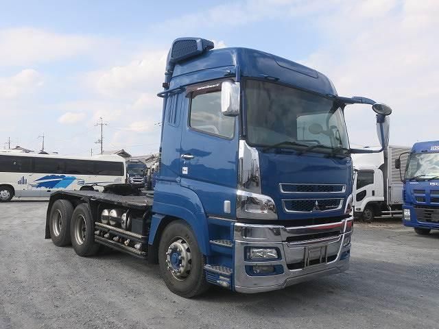 MITSUBISHI FUSOU SUPER GREAT 2016