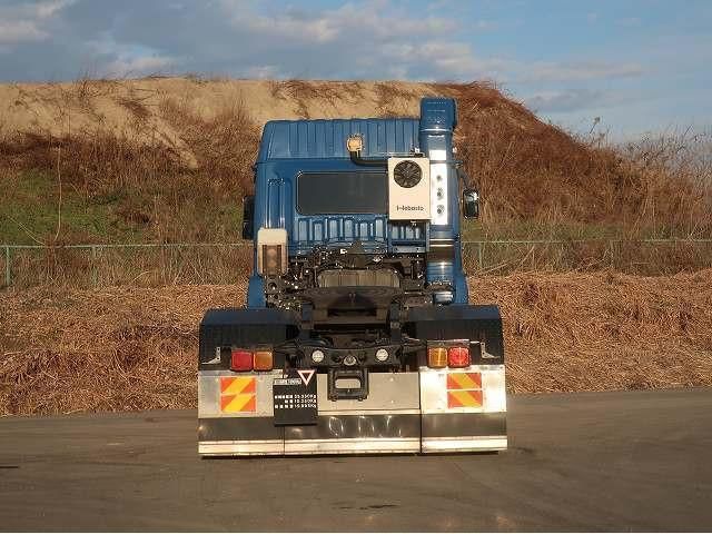 MITSUBISHI FUSOU SUPER GREAT 2016